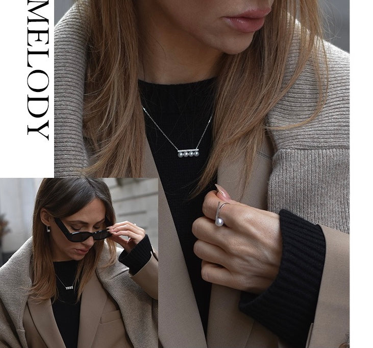 Note Balance Beam Akoya Pearl Necklace 18K Gold