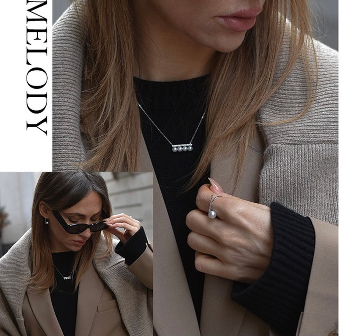 Note Balance Beam Akoya Pearl Necklace 18K Gold