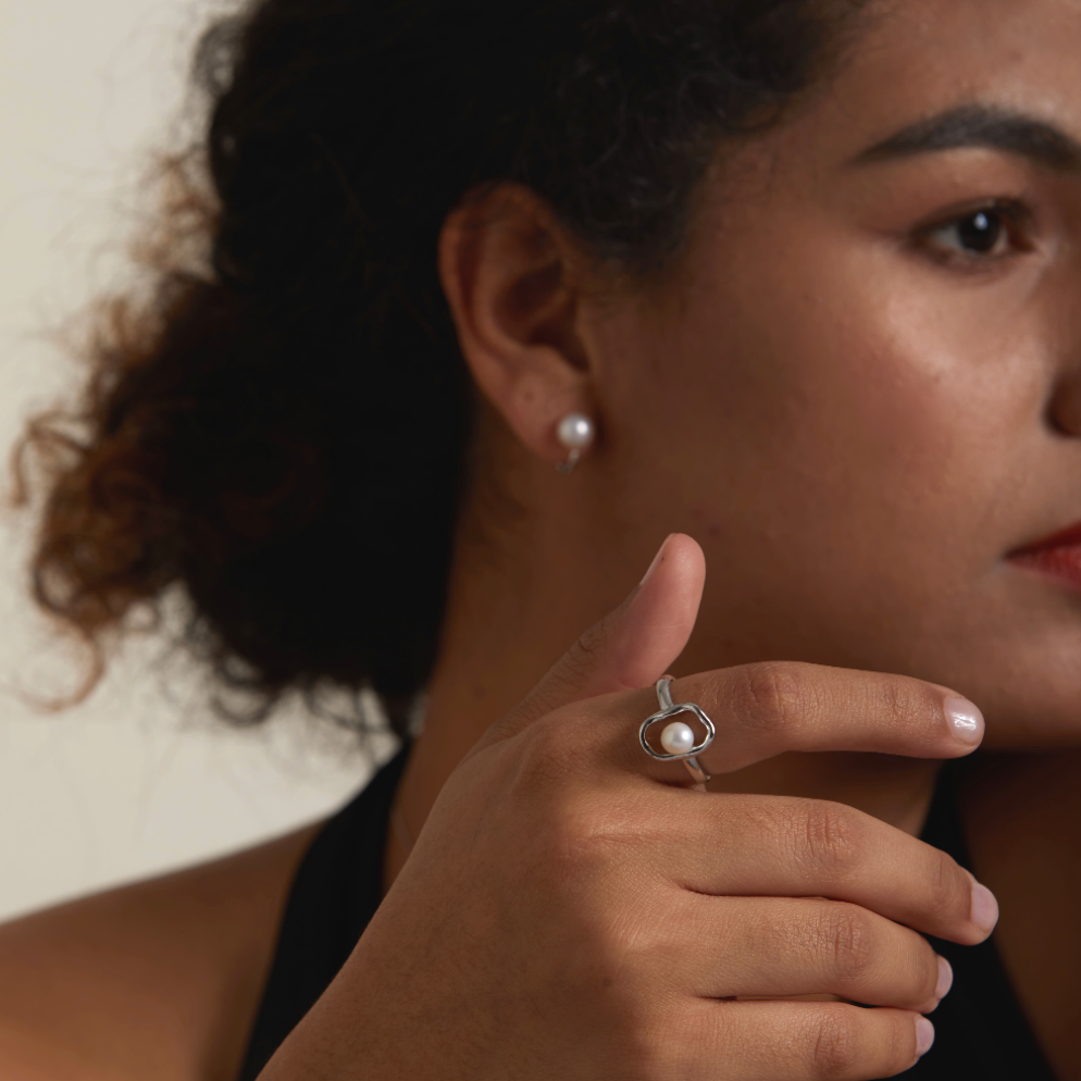 Oval Liner Akoya Pearl Ring