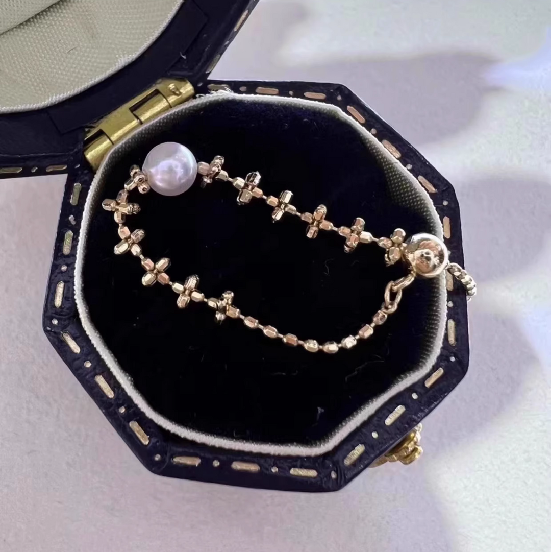 Akoya 18K Gold Lace Pearl Ring Adjustble