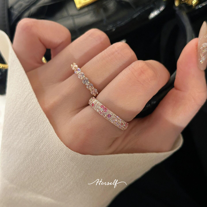 Pink Sapphire Gradient Ring