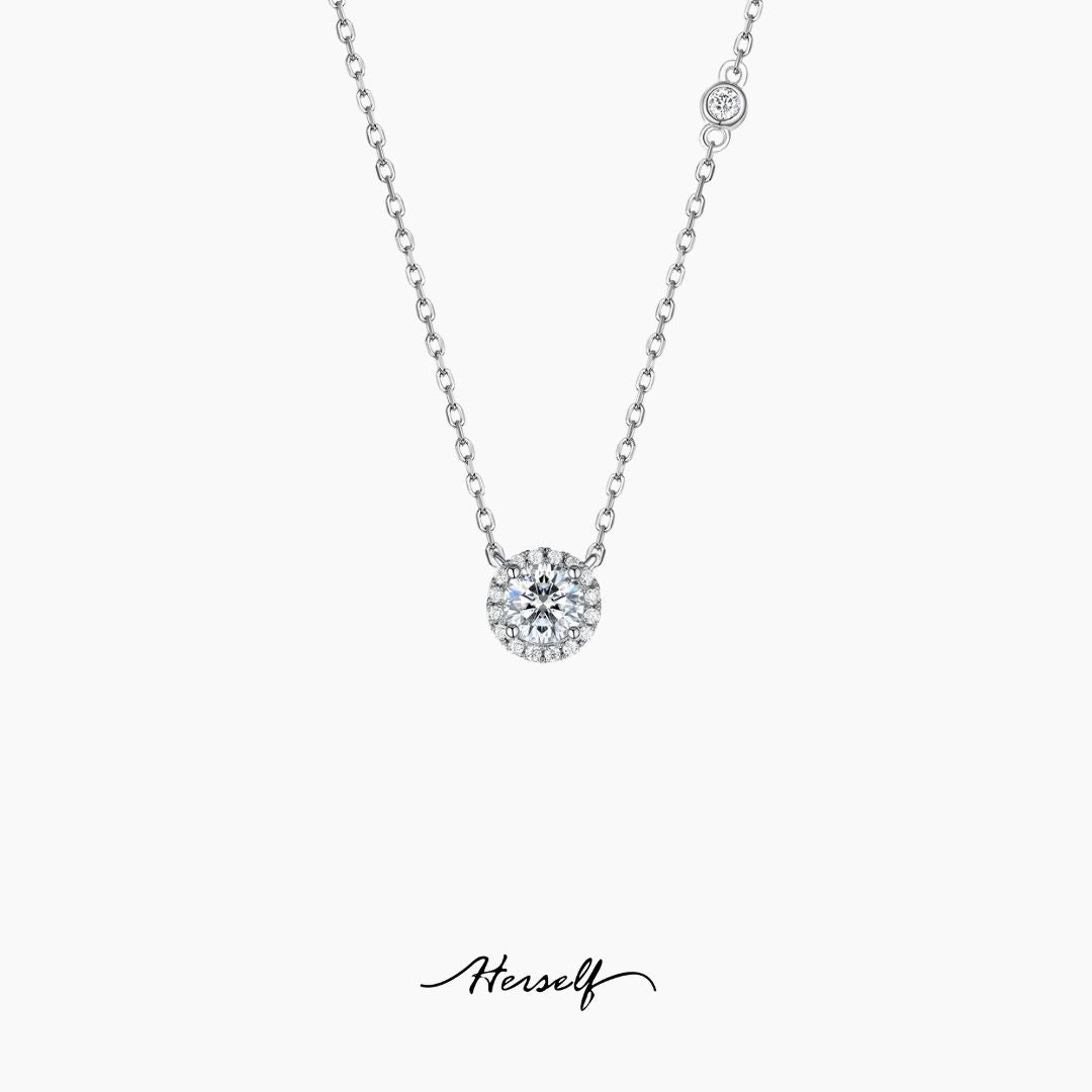 Timeless Round Diamond Jewelry Set